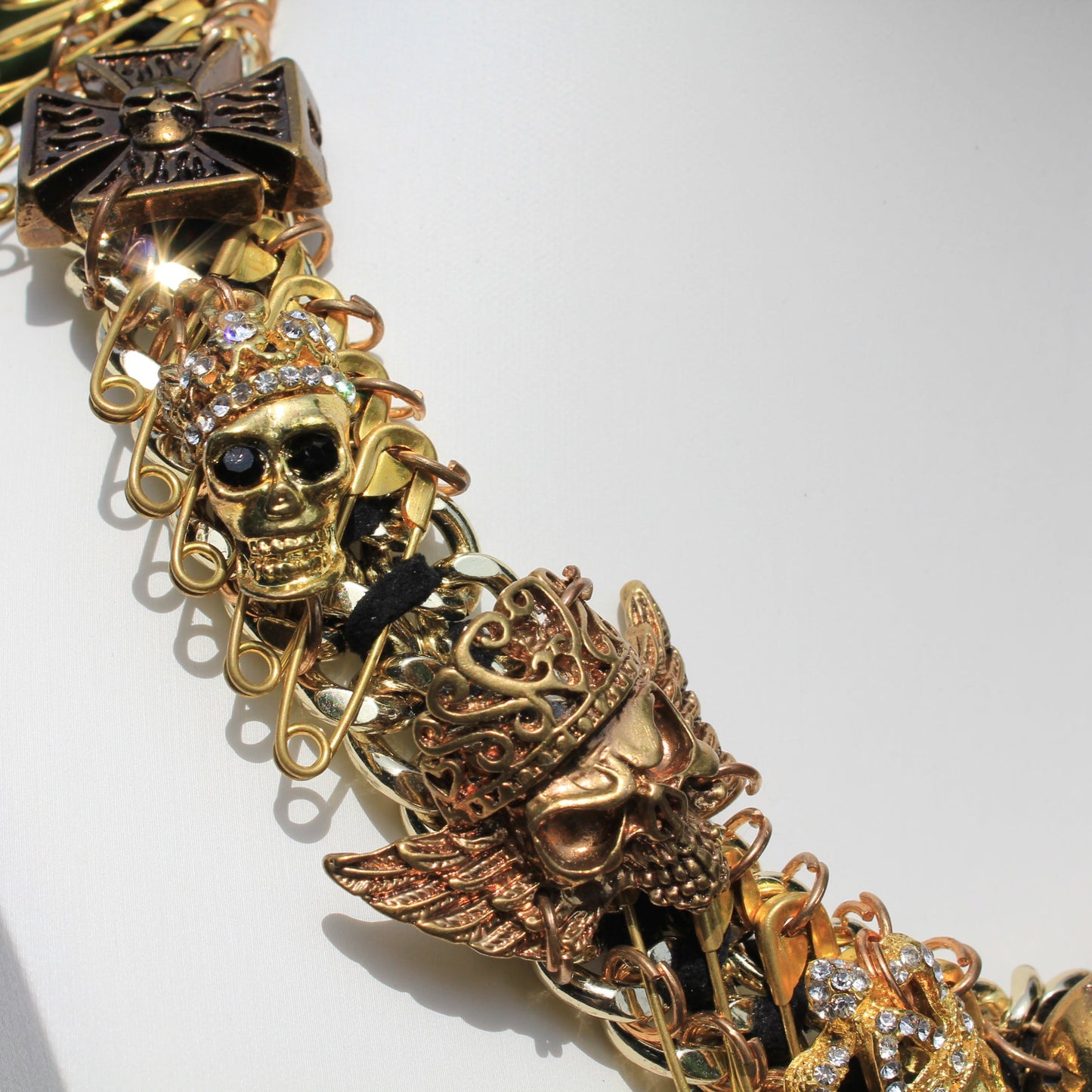 Ornamental Sin: Skull Sparkle Collar Necklace Fabulousness