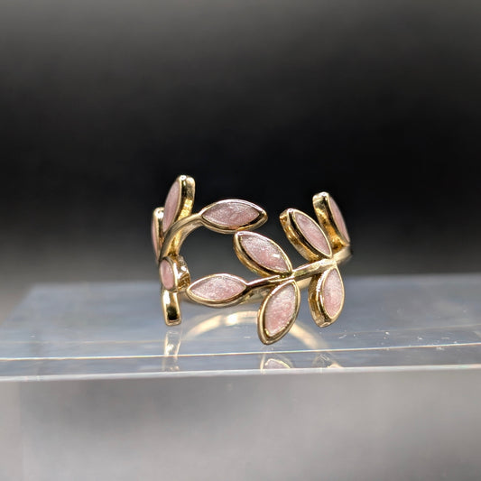Open Canopy: Leaf-Inspired Cuff Ring with Natural Stone Accent
